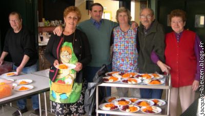 Guy, Josette, Dédé, Madame Guy, Jacky, Aline (Mme Dédé)