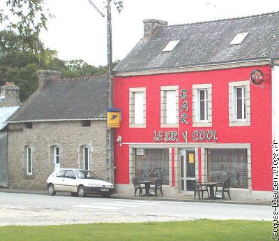 "Chez Patty", Bar et "Point POSTE"