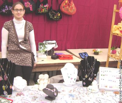 la femme aux bijoux, celle qui rend fou et qui ensorcelle..........