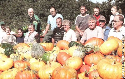 la récolte d'automne 2007. Ah, qu'ils sont beaux!!  (les potirons...)